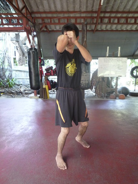 เรียนป้องกันตัว