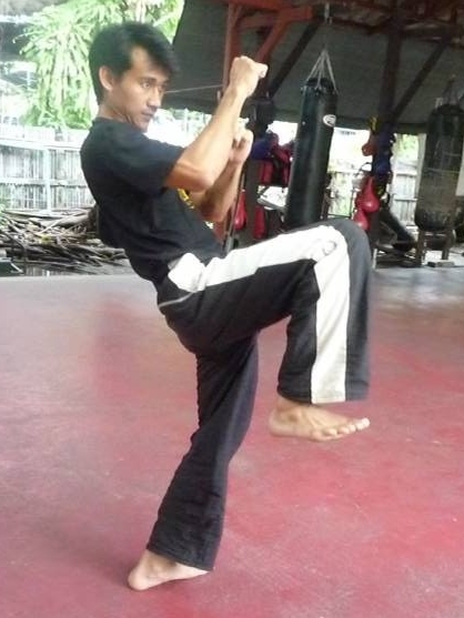 สอนศิลปะป้องกันตัว